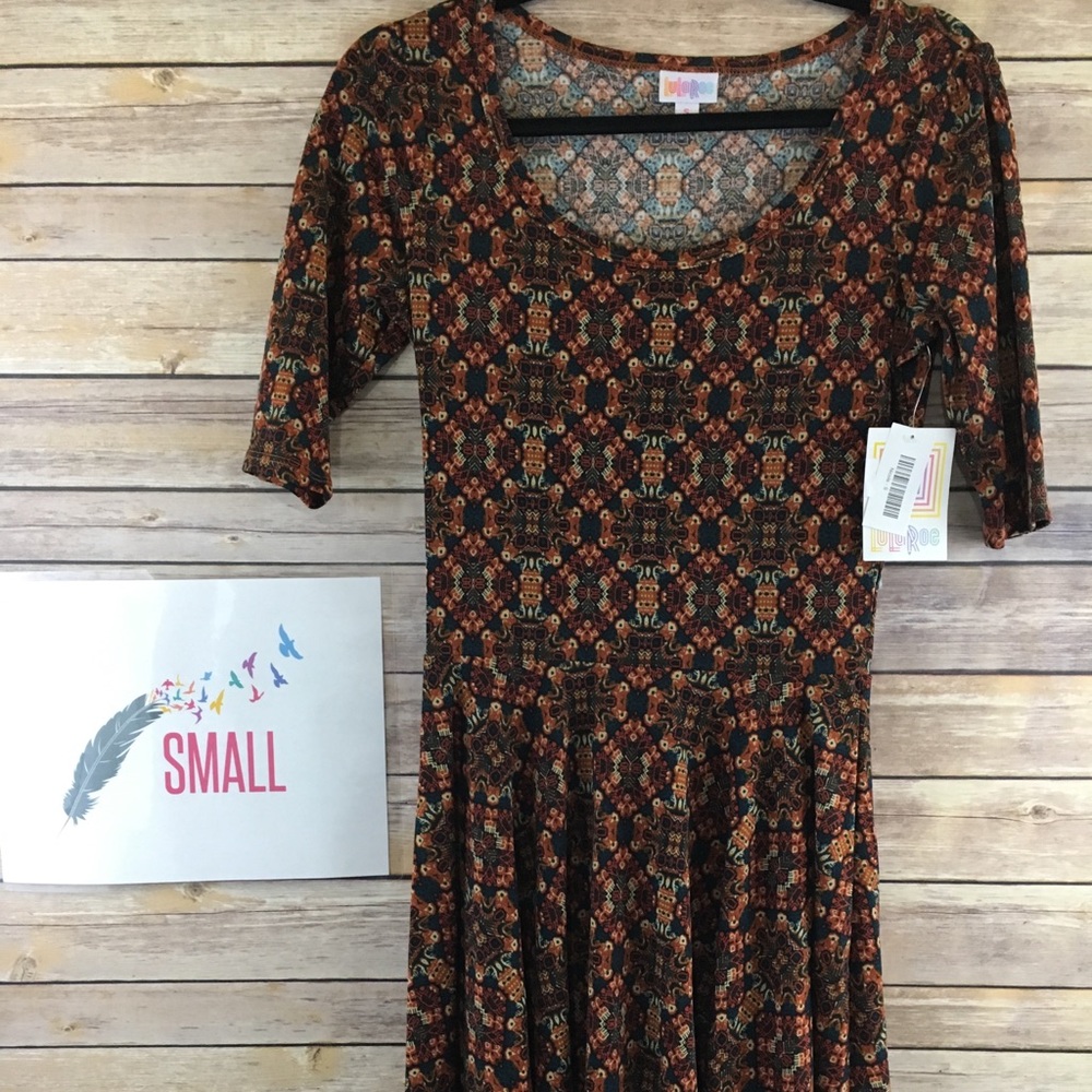 LuLaRoe Nicole Dress